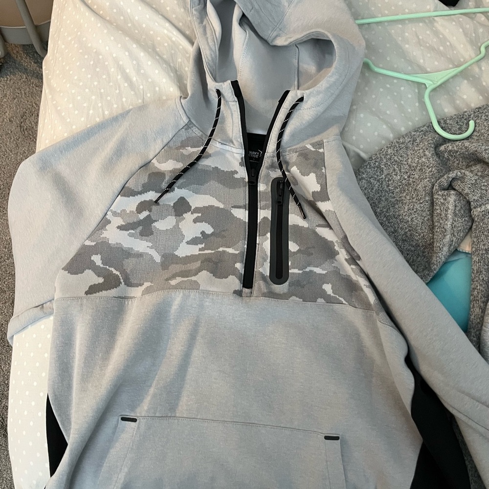 Men’s Large Old Navy active 1/4 zip